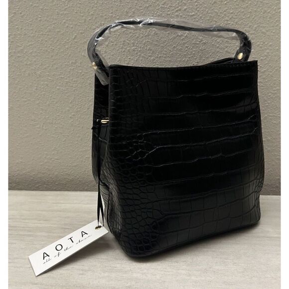 AOTA Elena Crossbody Bucket Bag Black Vegan Croc Rachael Zoe Fall Curation - Picture 11 of 15